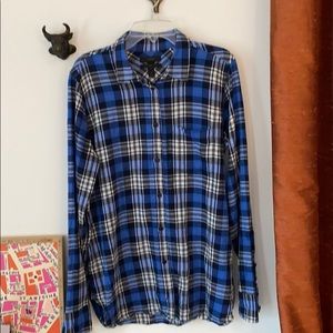 J crew button down shirt, size 4